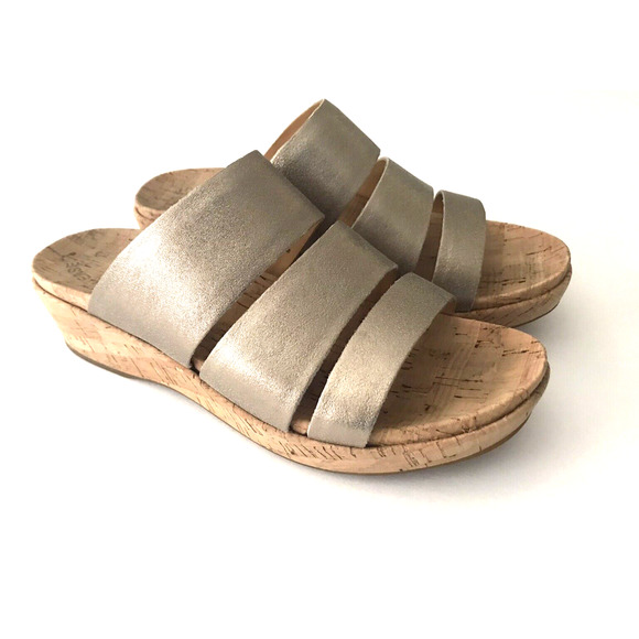 KorkEase Shoes Kork Ease Menzie Wedge Sandals 8 Gold Metallic